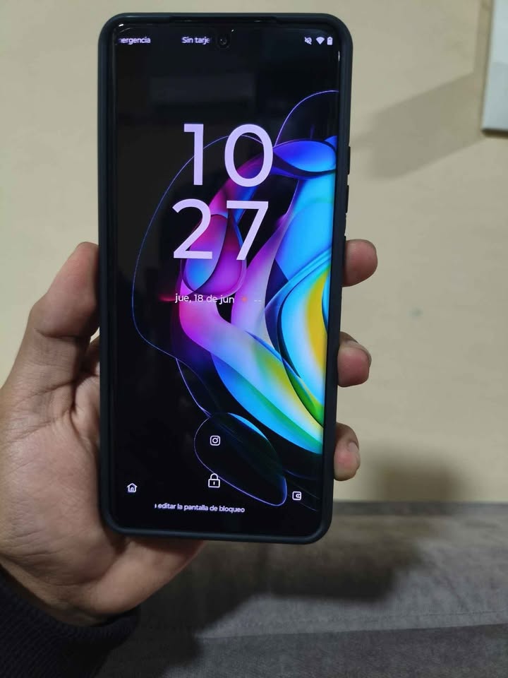 Motorola edge 50 pro e-sim