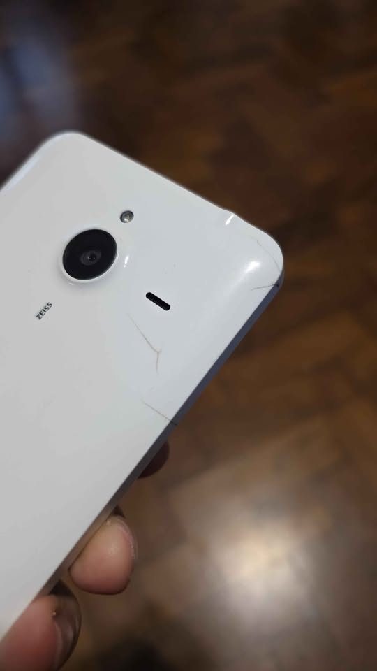 NOKIA LUMIA 640 XL LIBRE 8GB SOLO PARA LLAMADAS Y SMS