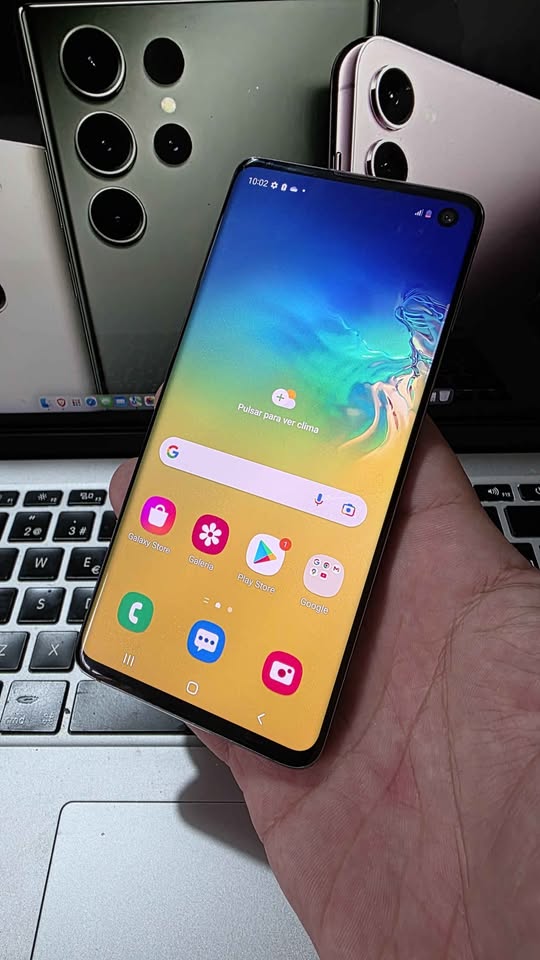 Vendo Samsung S10 libre 128gb 8ram , IMPECABLE , NO PERMUTO
