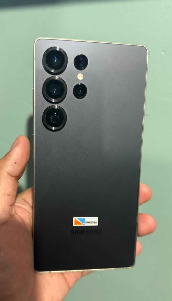 Samsung S25 Ultra