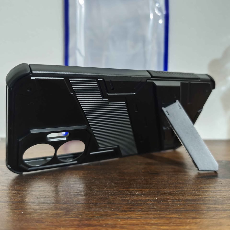 Funda POCO F7 Reforzada Con Soporte Plegable