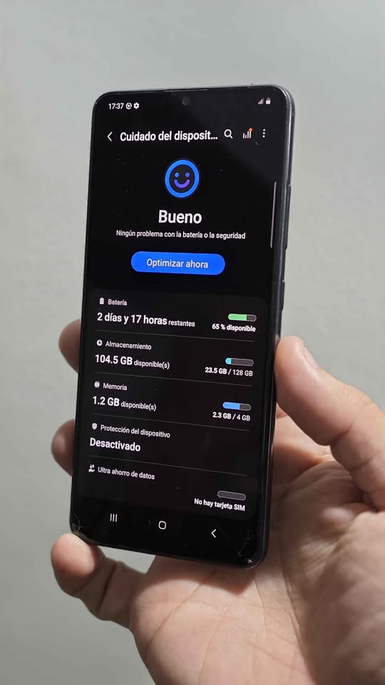 Vendo Samsung A32 libre 128gb 4ram NFC MINIMO DETALLE VIDRIO , NO PERMUTO