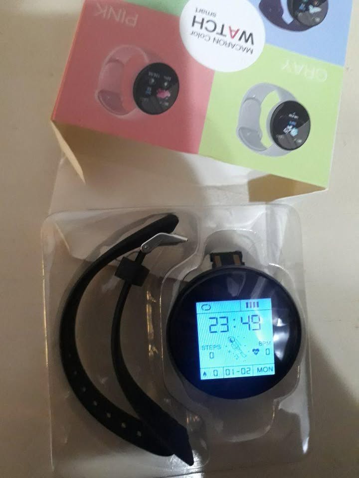 RELOJ INTELIGENTE SMARTWATCH D18 COLOR NEGRO