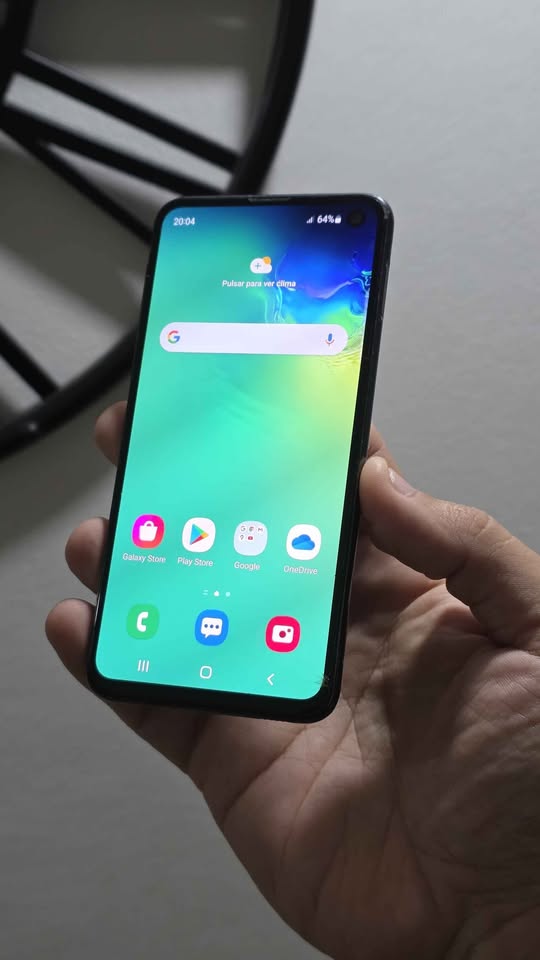Vendo Samsung S10E libre 128gb 6ram nfc MINIMO DETALLE VIDRIO Y TAPA , NO PERMUTO
