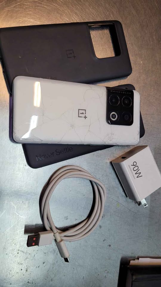 Oneplus 10 pro vendo o permuto