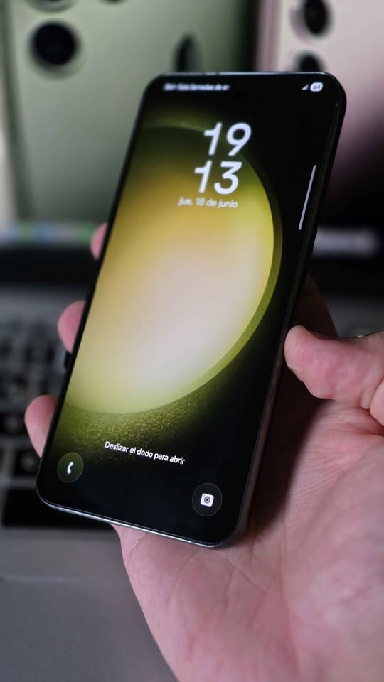 Vendo Samsung S23 PLUS libre 512gb 8ram IMPECABLE , NO PERMUTO