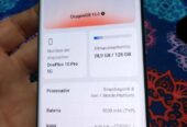 Oneplus 10 pro vendo o permuto solo detalle tapa trasera después todo bien