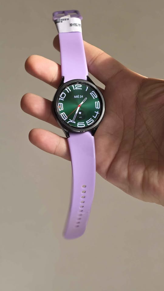 Vendo Samsung watch 6 classic 43mm completo , 16gb , NO PERMUTO