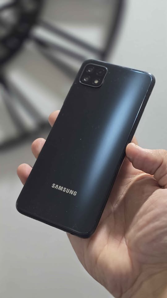 Vendo Samsung A22 libre 5G 128gb 4ram nfc , IMPECABLE , NO PERMUTO