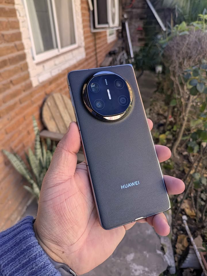 Huawei mate x6