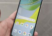 Motorola E13, Libre De Fabrica, 64gb/2gb de ram. Detalle no funciona cámara trasera.
