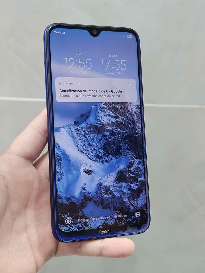 Redmi Note 8, Libre De Fabrica, 64gb/4gb de ram. Detalle tapa astillado.