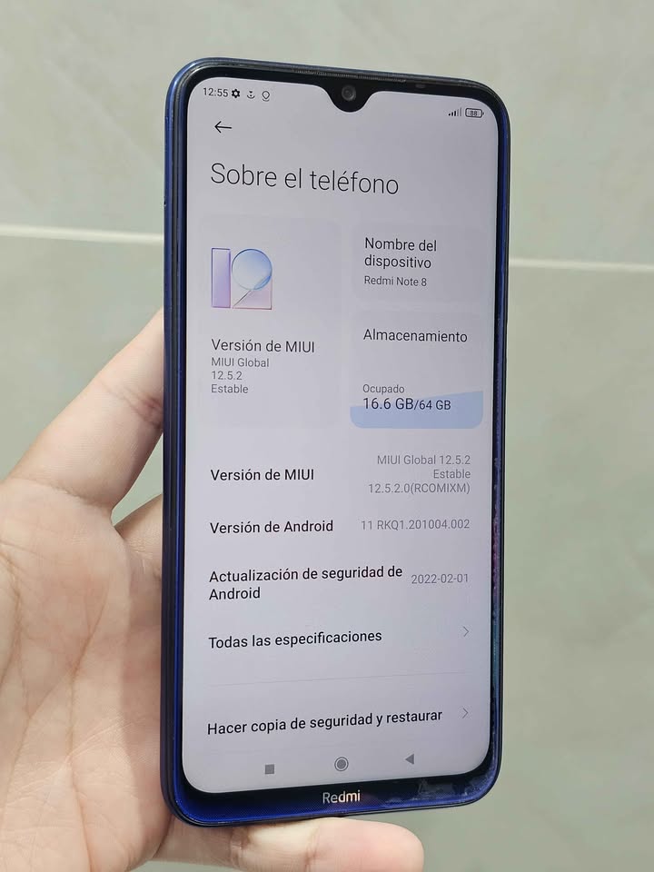 Redmi Note 8, Libre De Fabrica, 64gb/4gb de ram. Detalle tapa astillado.