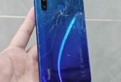 Redmi Note 8, Libre De Fabrica, 64gb/4gb de ram. Detalle tapa astillado.