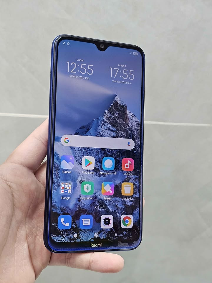 Redmi Note 8, Libre De Fabrica, 64gb/4gb de ram. Detalle tapa astillado.
