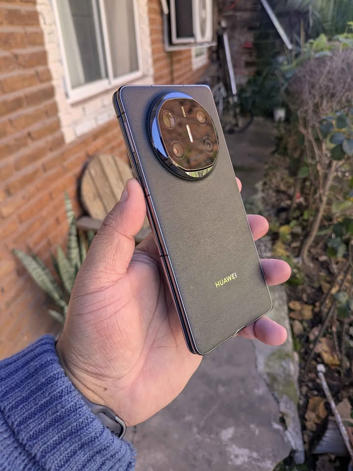 Huawei mate x6