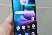 Motorola Edge 30, Solo WiFi, 128gb/8gb de ram.