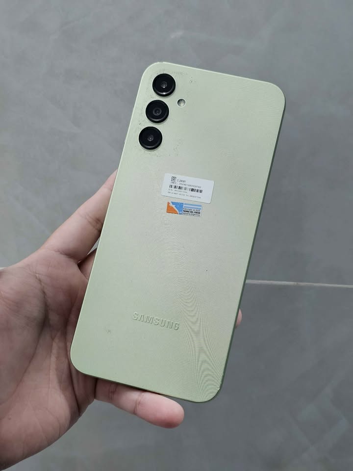 Samsung A14 5g, Libre para cualquier empresa, 128gb/4gb de ram.