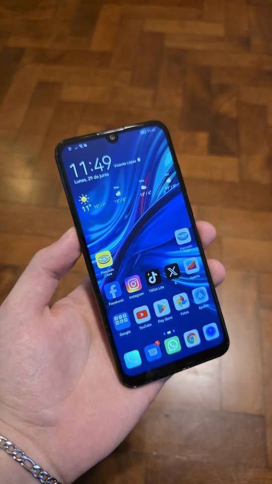 HUAWEI P SMART 2019 LIBRE DUAL SIM 32GB 3GB RAM ANDROID 10 EN BUEN ESTADO