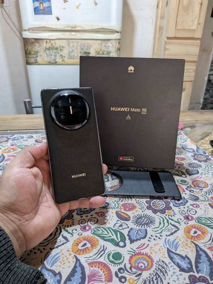 Huawei mate x6