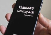 Vendo Samsung A20 libre 32gb 3ram huella, IMPECABLE , NO PERMUTO