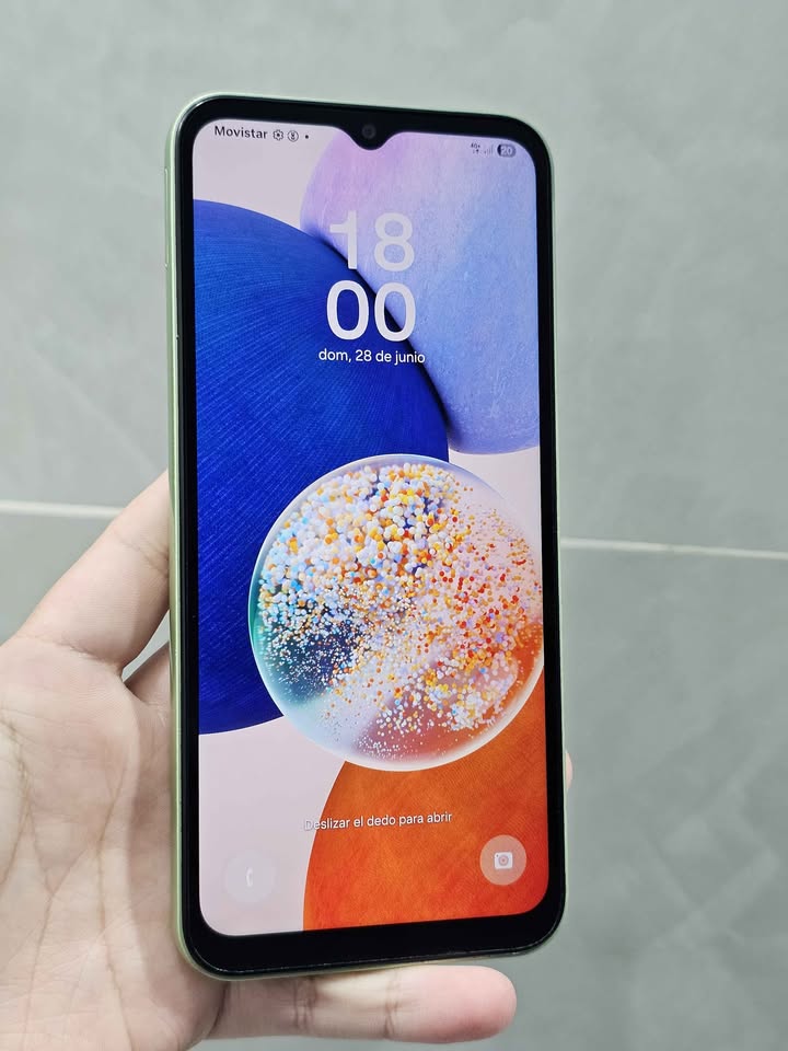 Samsung A14 5g, Libre para cualquier empresa, 128gb/4gb de ram.