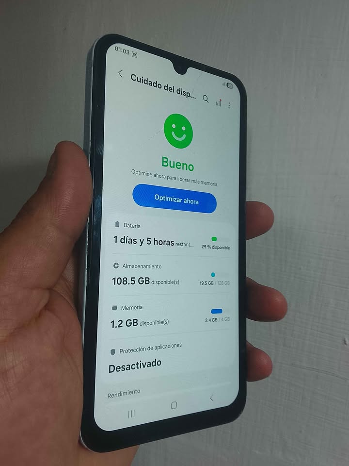 📱 Samsung Galaxi A15 ✅ Memoria: 128 GB ✅ Libre de fábrica 📍 Retiro por CABA