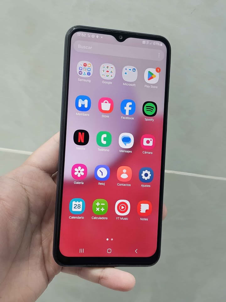 Samsung A13, Libre para cualquier empresa, 128gb/4gb de ram.