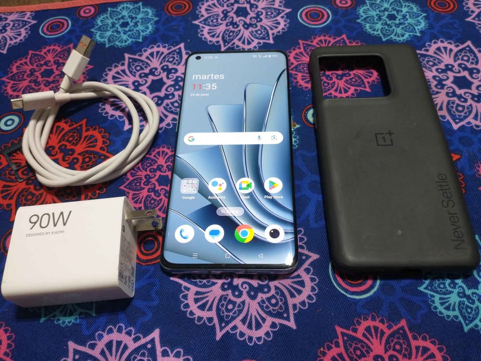Oneplus 10 pro vendo o permuto funciona todo!