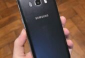 SAMSUNG GALAXY J7 2016 LIBRE 16GB ANDROID 8 EN BUENAS CONDICIONES