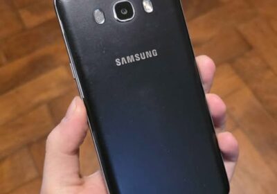 SAMSUNG GALAXY J7 2016 LIBRE 16GB ANDROID 8 EN BUENAS CONDICIONES