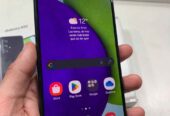 Vendo Samsung a52 en caja libre de fabrica!