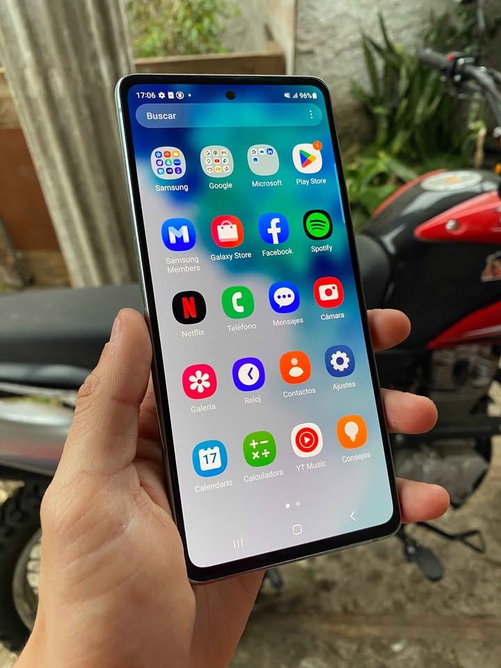 Vendo Samsung s20 fe snapdragon nuevo !