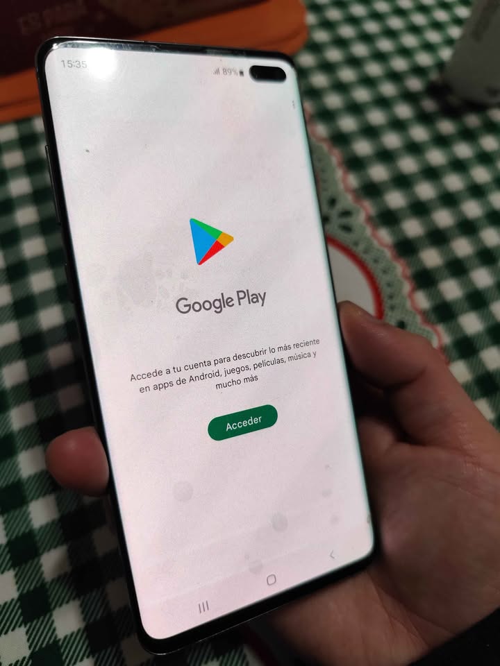 Samsung S10 Plus 128GB 8GB RAM Libre de fábrica $200.000