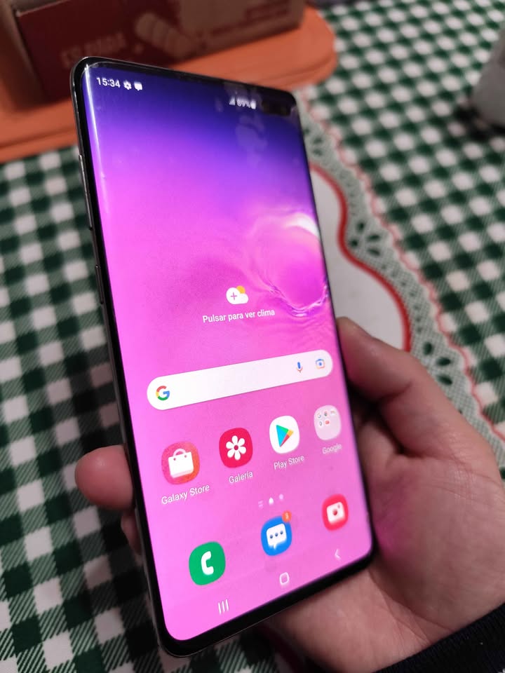 Samsung S10 Plus 128GB 8GB RAM Libre de fábrica $200.000