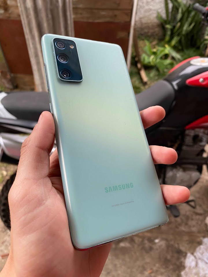 Vendo Samsung s20 fe snapdragon nuevo !