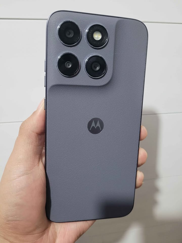 Motorola G67 256GB 4+8 DE RAM LIBRE ESIM !!!!!