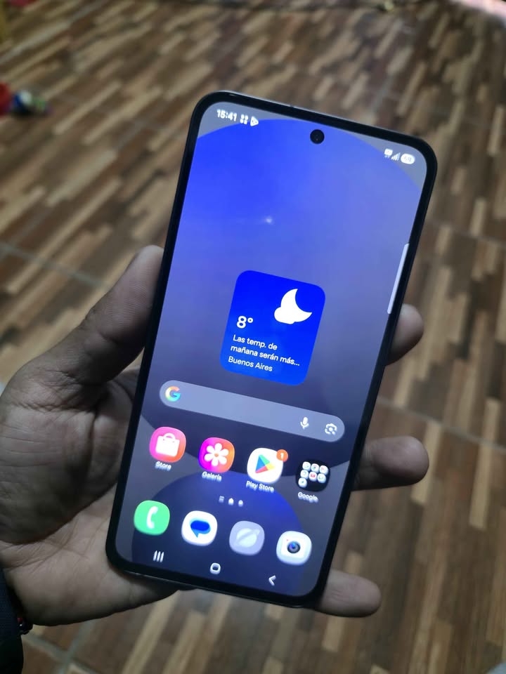 Samsung S24 Fe (movistar)