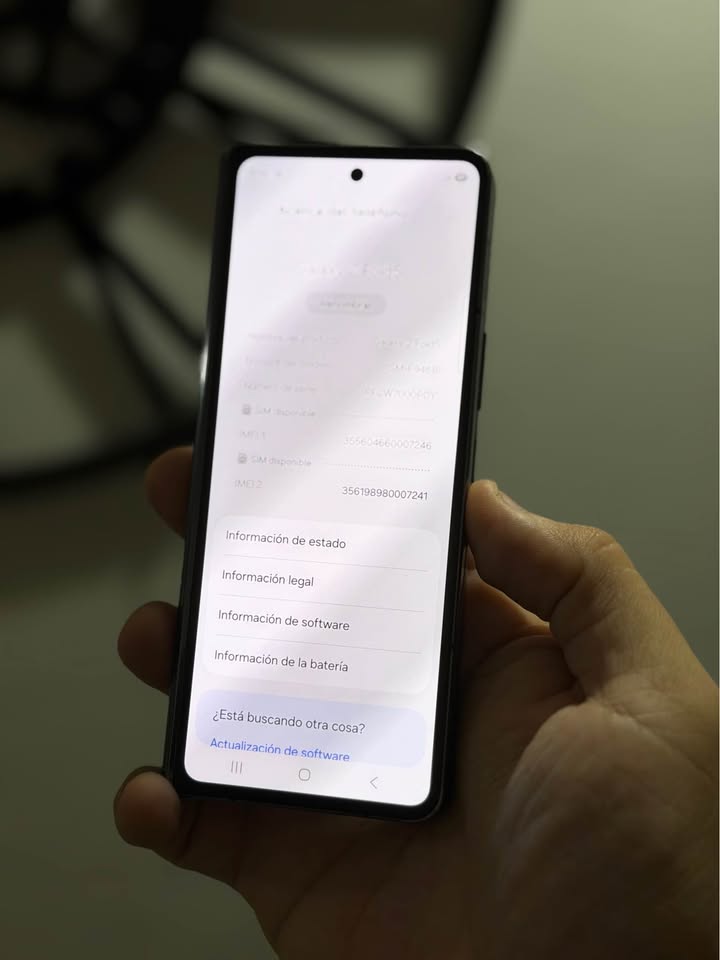 Vendo Samsung Z fold 5 libre 512gb 12ram LEER DETALLE NO FUNCIONA PANTALLA ADENTRO , NO PERMUTO