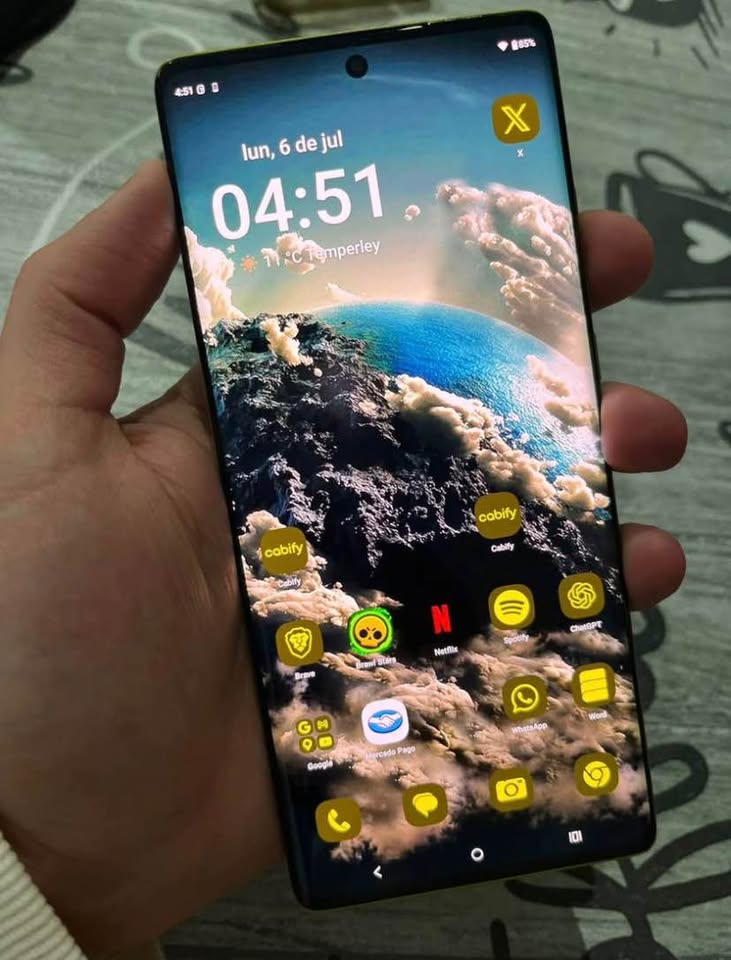 Motorola Moto G85 256GB eSIM Liberado
