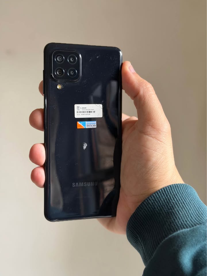 Vendo Samsung A22 libre 128gb 4ram huella NFC , IMPECABLE , NO PERMUTO