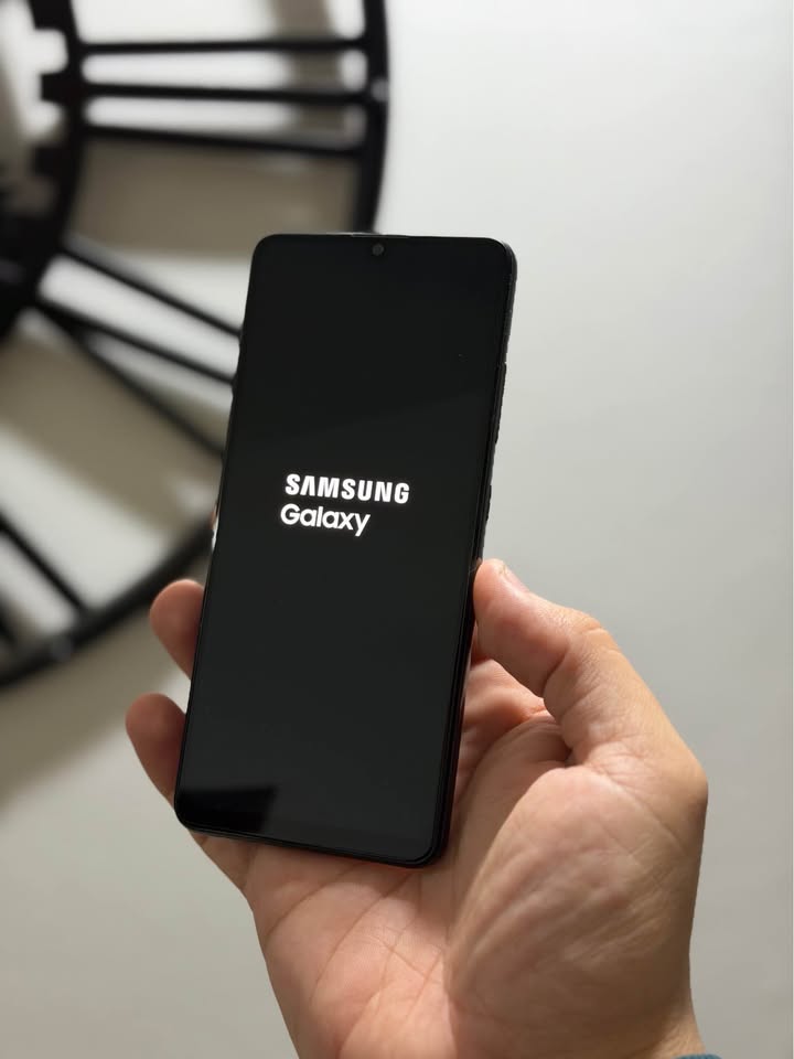 Vendo Samsung A32 libre 128gb 4ram IMPECABLE, NFC , NO PERMUTO