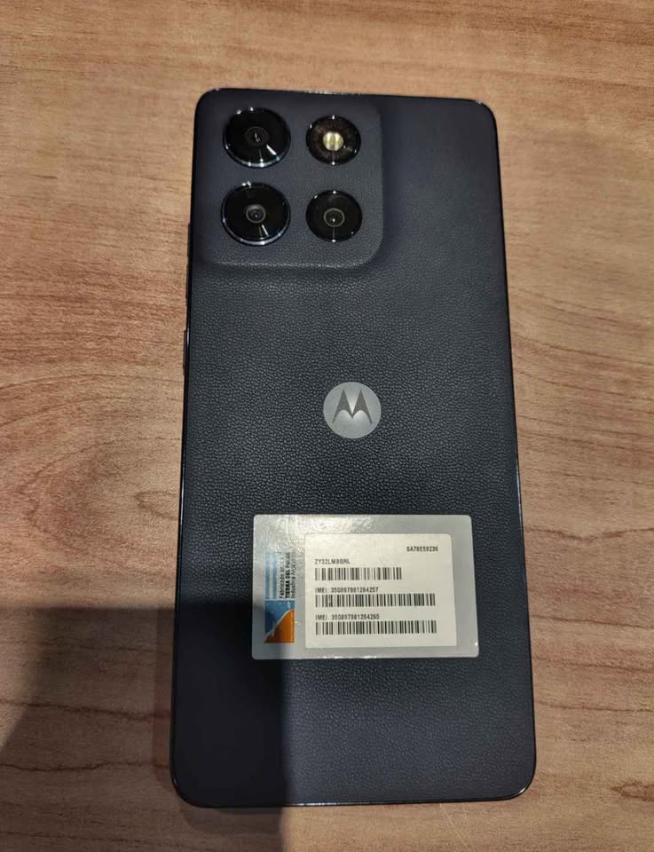VENDO MOTO G86 5G LIBRE ESIM!!