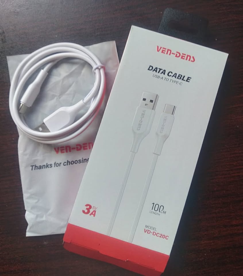 Cable Tipo C en oferta a solo $1.750 cada uno