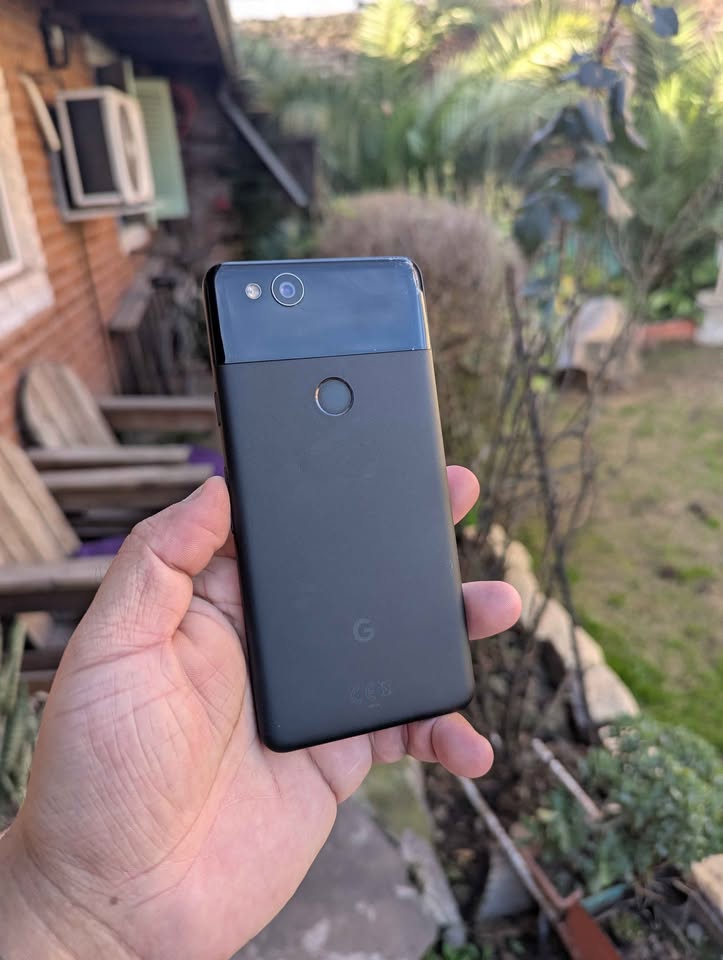 Google Pixel 2