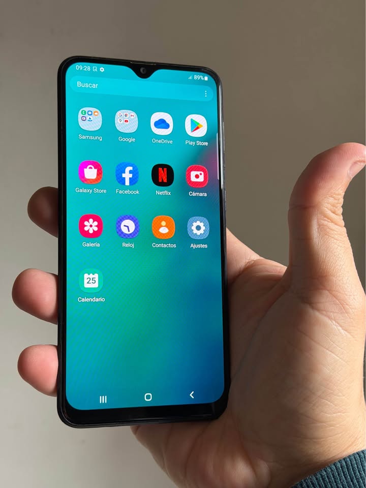 Vendo Samsung A20 libre 32gb 3ram huella , IMPECABLE, NO PRRMUTO