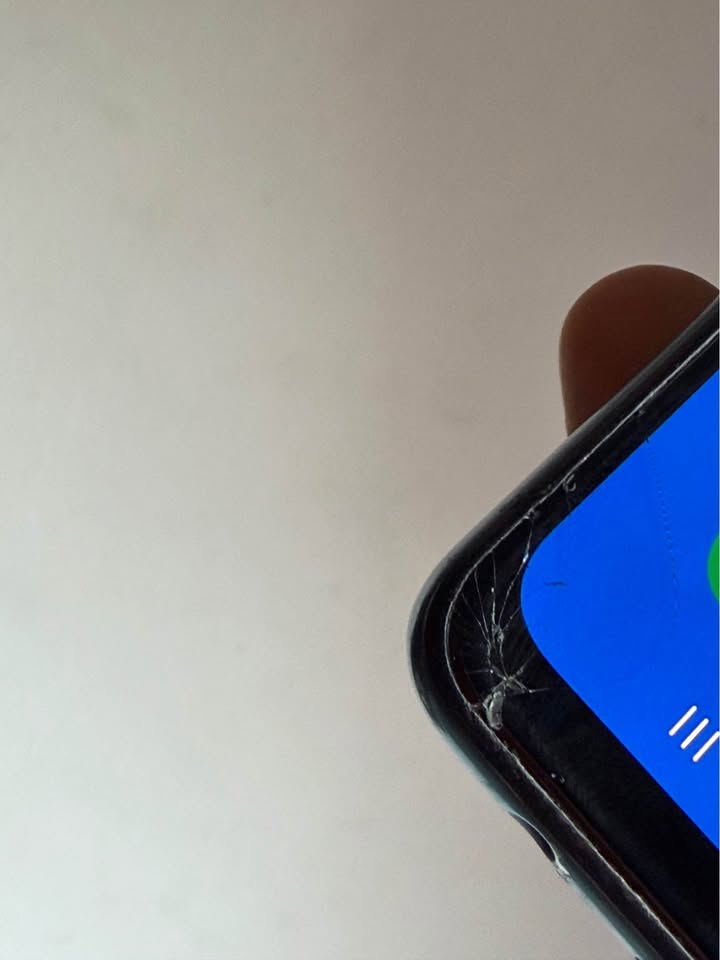 Vendo Samsung A32 libre 128gb 4ram MÍNIMO DETALLE VIDRIO , NO PERMUTO