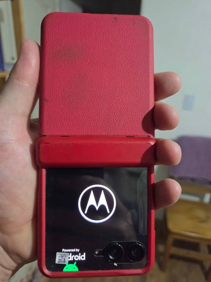 Motorola Razr 60 Ultra Full Box