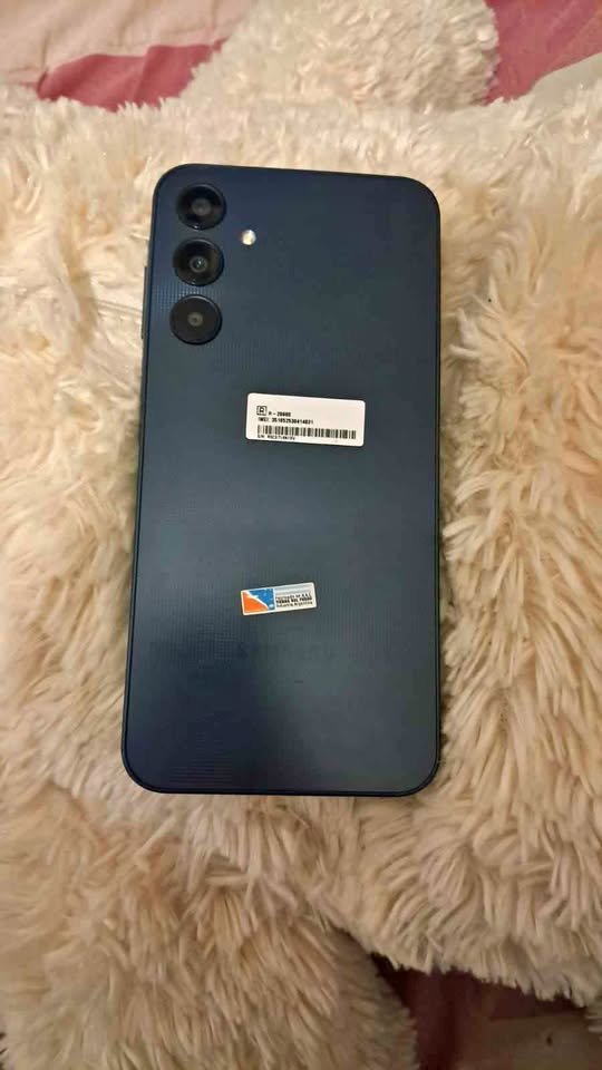 VENDO SAMSUNG A25 5G o PERMUTO POR IPHONE 14 PRO MAX