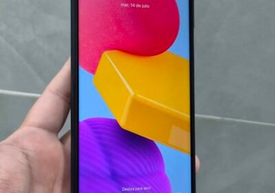 Samsung M13, Libre De Fabrica, 64gb/4gb de ram. Detalle no funciona botón de power.